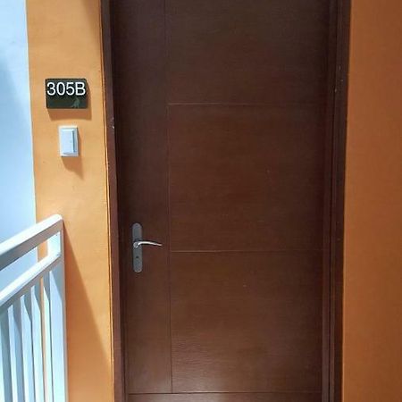 Pico De Loro - Myna B Studio 纳苏格布 外观 照片